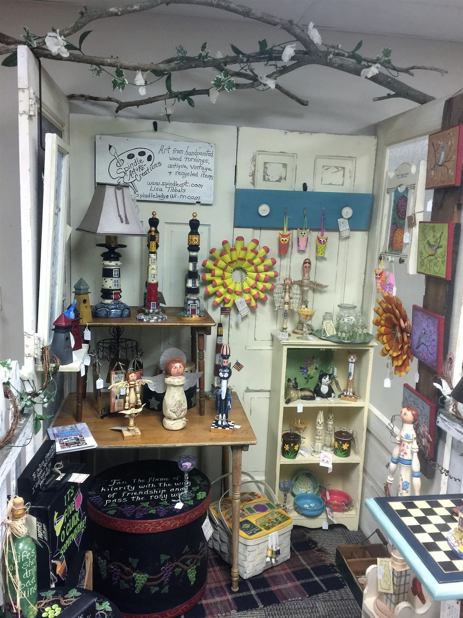 American Spindle Art has a diverse selection of spindle characters and